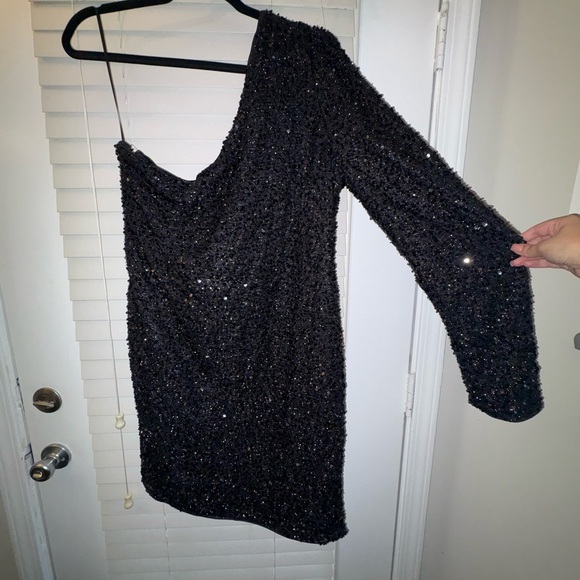 NWT Fashion Nova Black Sequin Asymmetrical Bodycon Dress - Picture 2 of 13